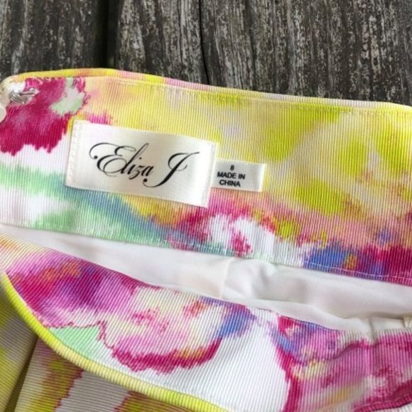 Eliza J full-length Ball Skirt in silky floral - Picture 5 of 12